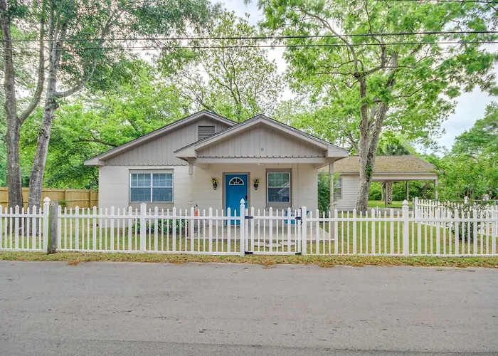Ample Trailer/Rv Parking! Family Home In Gulfport